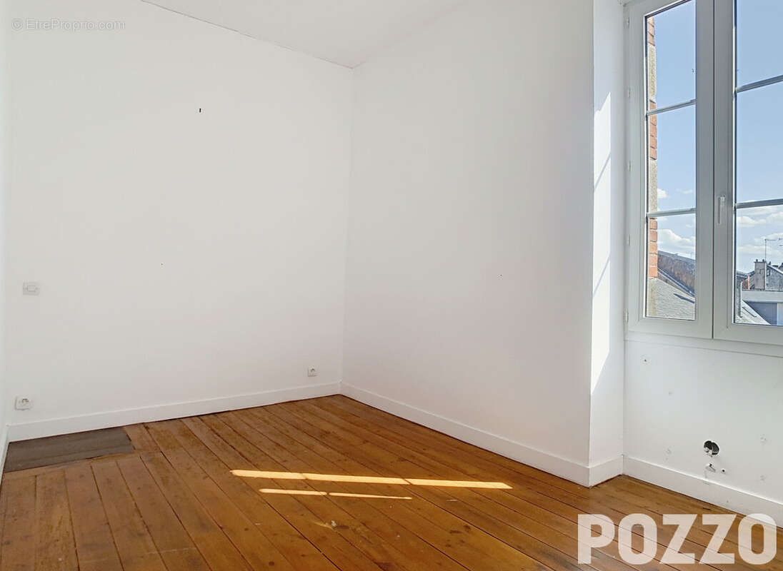 A vendre - maison de ville a pontorson - photo 9