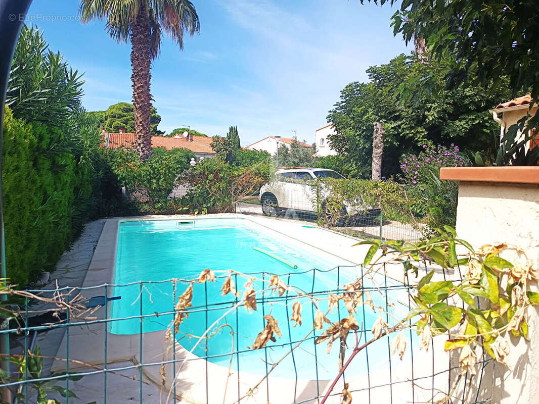 Maison à SAINT-CYPRIEN