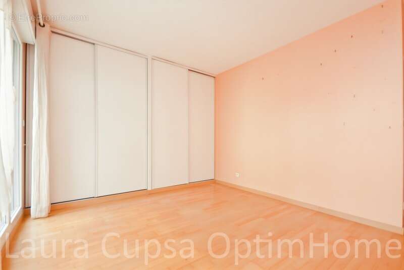 Appartement à LIVRY-GARGAN