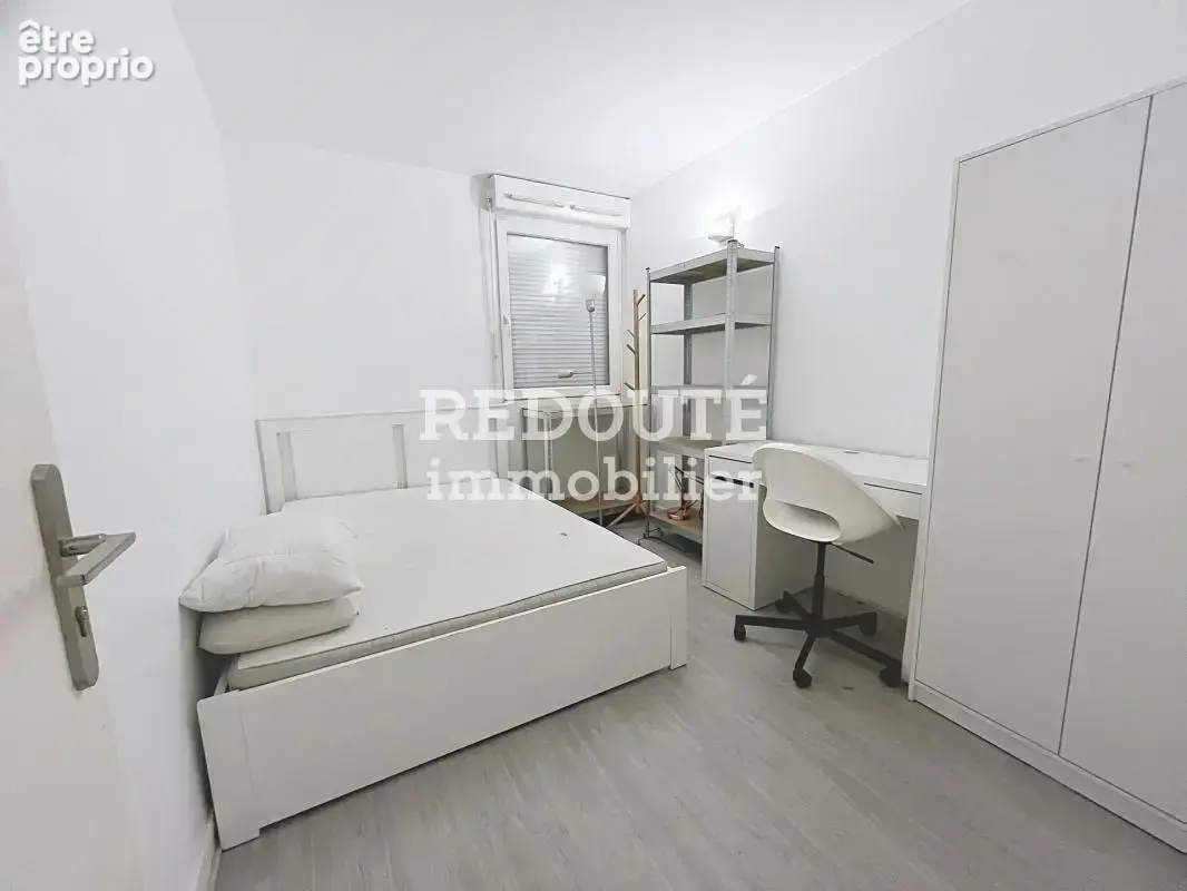 À vendre – appartement t5 avec balcon – reims, proche luton - photo 13