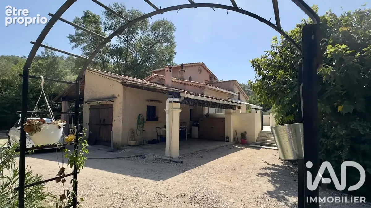 Photo 1 - Maison à BRIGNOLES