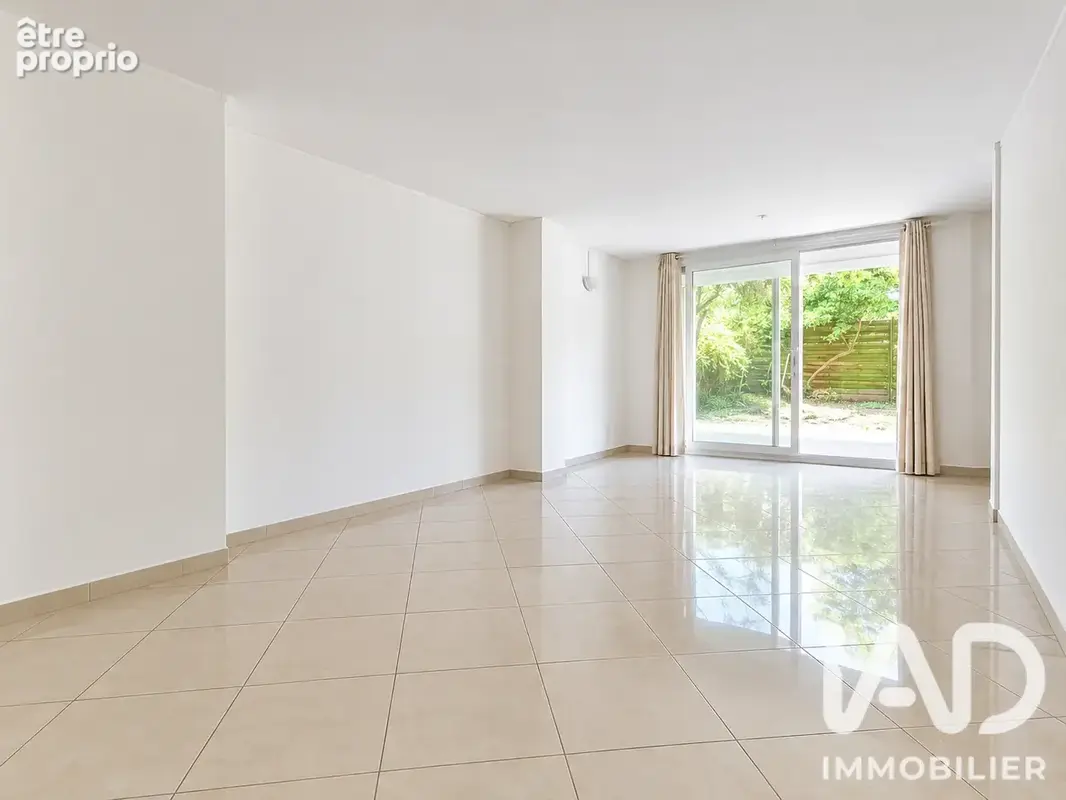 Photo 1 - Appartement à EVRY