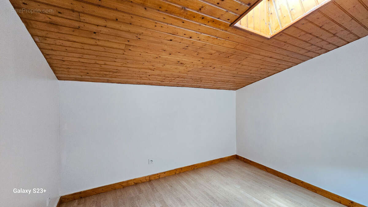 Maison à GRANZAY-GRIPT