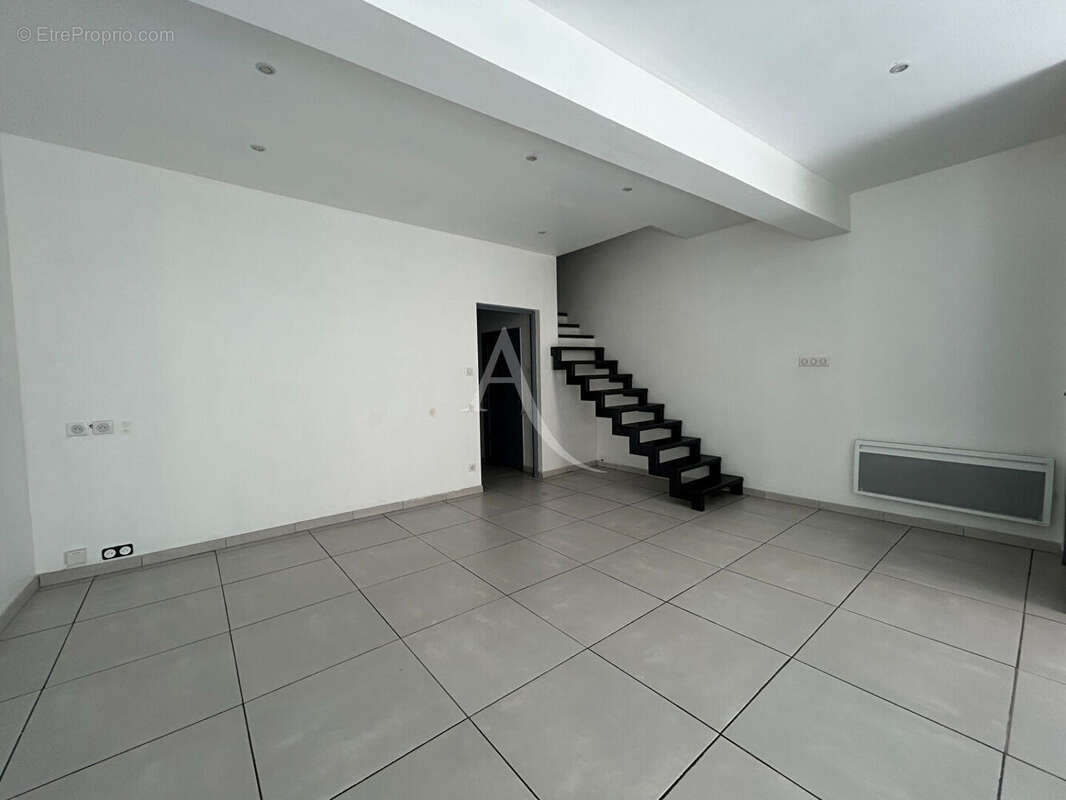 Maison à PENNAUTIER