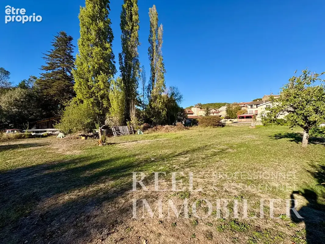 Maison de village en pierre à rénover avec cour et jardin - photo 14
