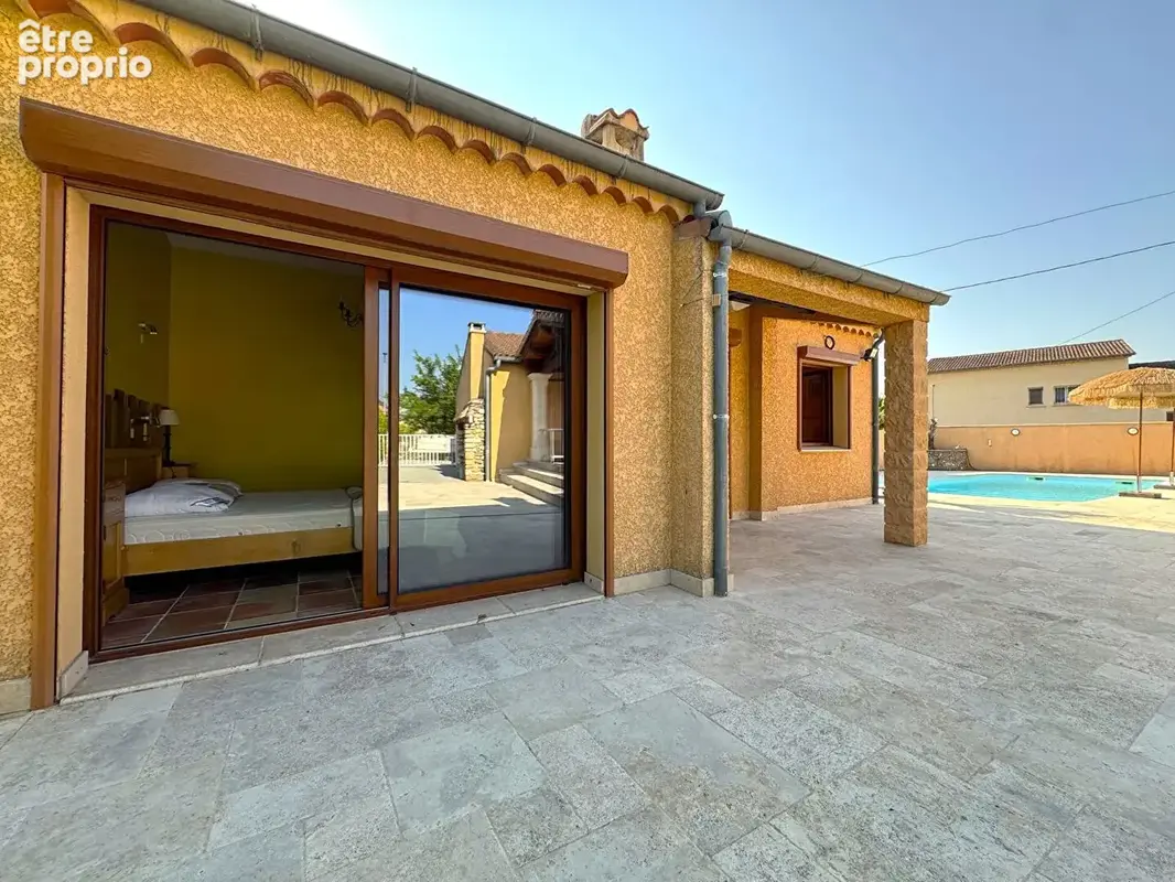Maison St Julien Les Rosiers - 7 pièces - 105 m² + Gîte 36 m²  + Piscine - photo 13