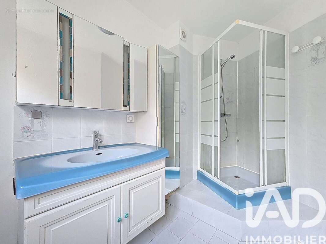 Photo 6 - Appartement à VILLEMOMBLE