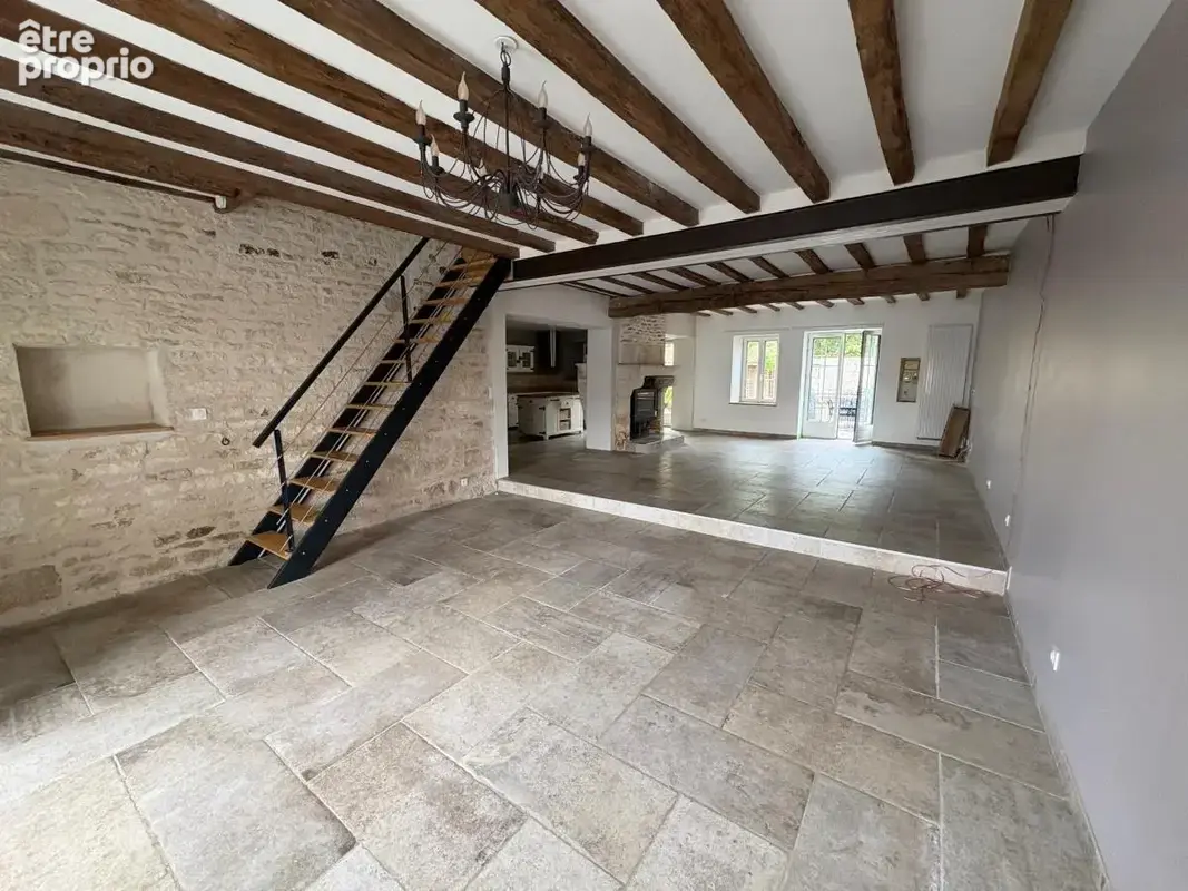 Maison 249 m² à vendre à Magne (79460) - photo 2