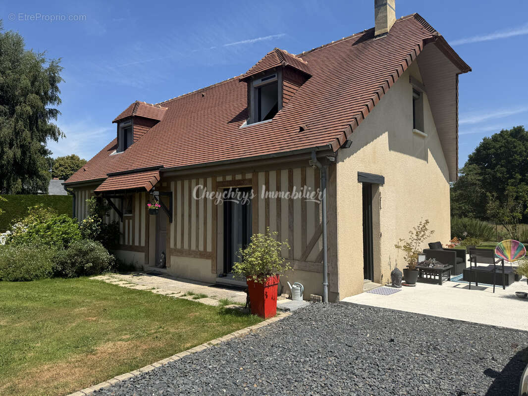 Maison à SAINT-GATIEN-DES-BOIS