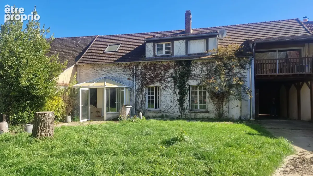 Maison à JOUY