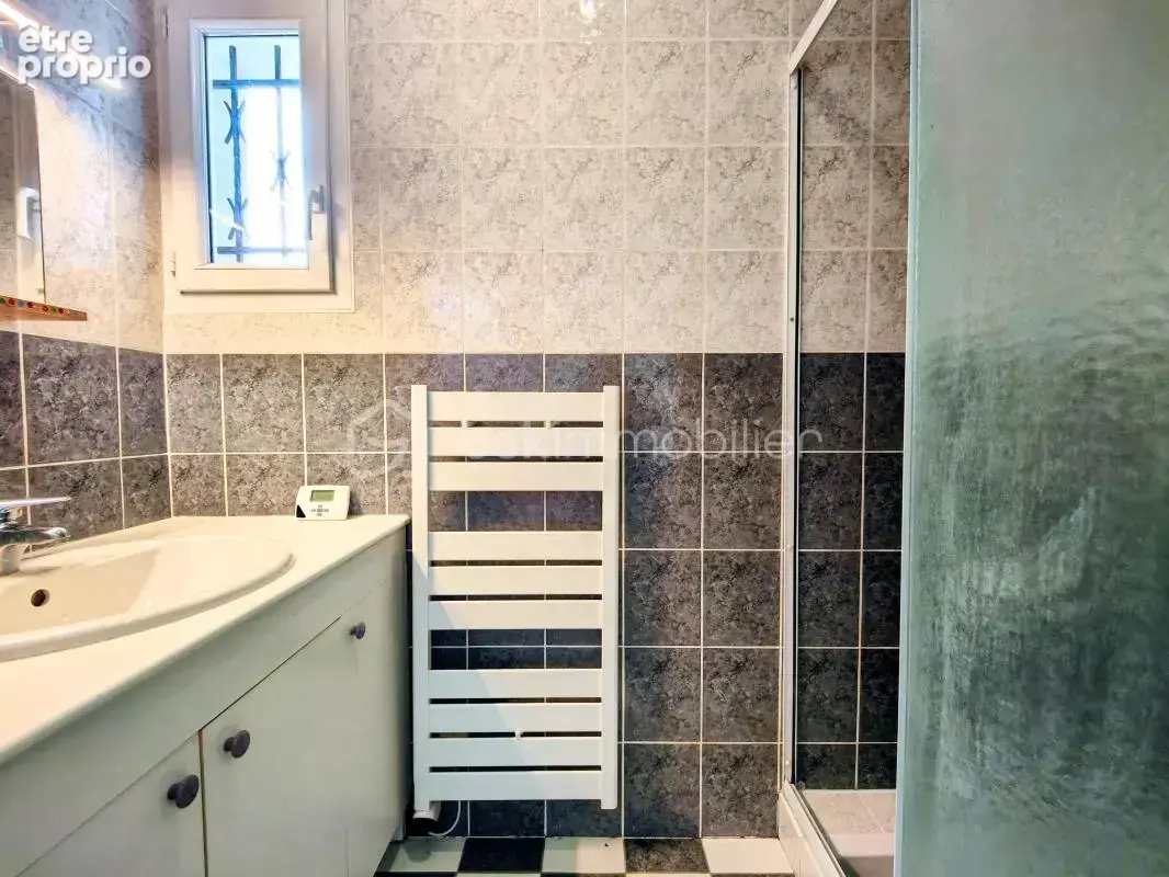 Belle maison familiale av 4 chambres, piscine chauffée et garage - photo 14