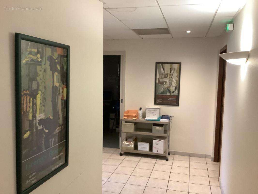 Commerce à BRIVE-LA-GAILLARDE