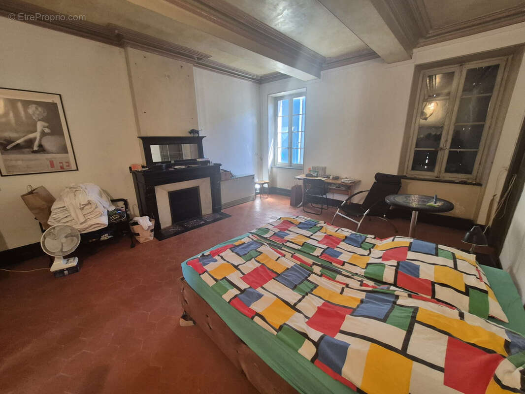 Maison de maître 290 m2 avec 7 chambres, remise et cour   Azille - photo 48