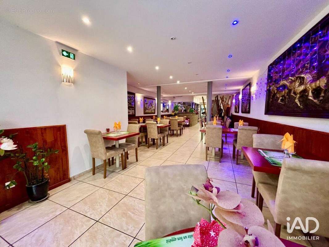 Photo 5 - Commerce à SAINT-MAXIMIN-LA-SAINTE-BAUME