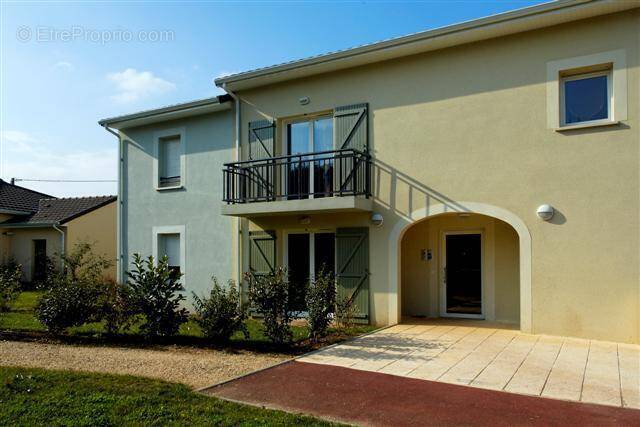 Appartement à PAZAYAC