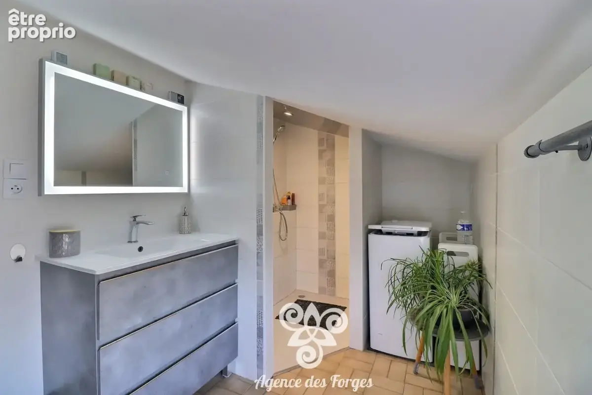 Maison 3 chambres / 102 m2 + dépendance aménageable + cave - photo 6