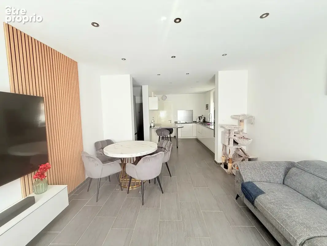 Hettange grande - maison mitoyenne d'un cote sur 2.87 ares - photo 4