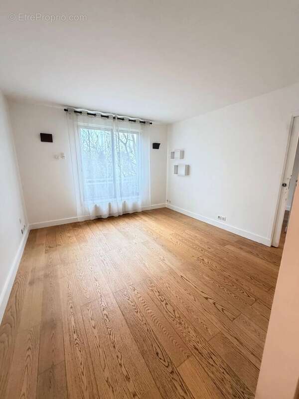 Appartement à LE RAINCY