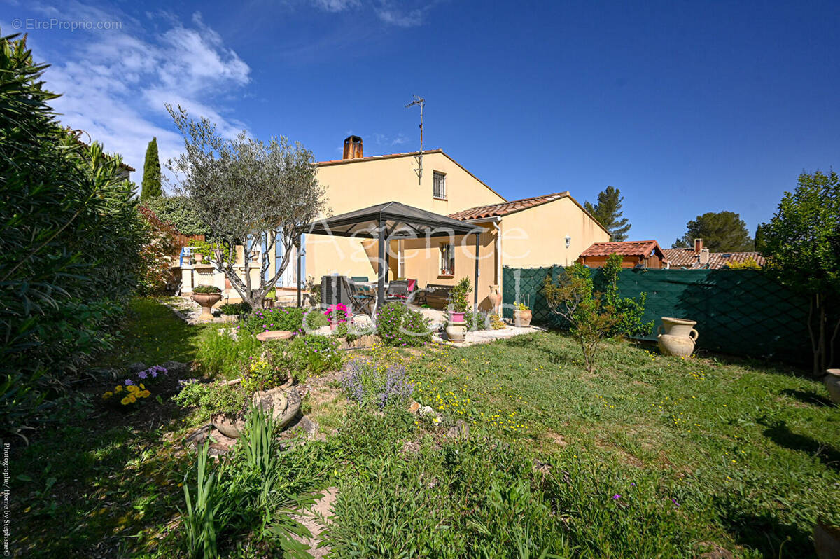 Maison à PEYPIN