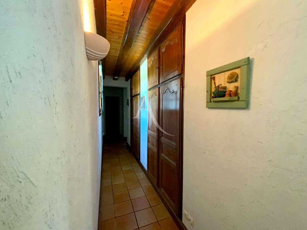Maison à SAINT-GEORGES-ANTIGNAC