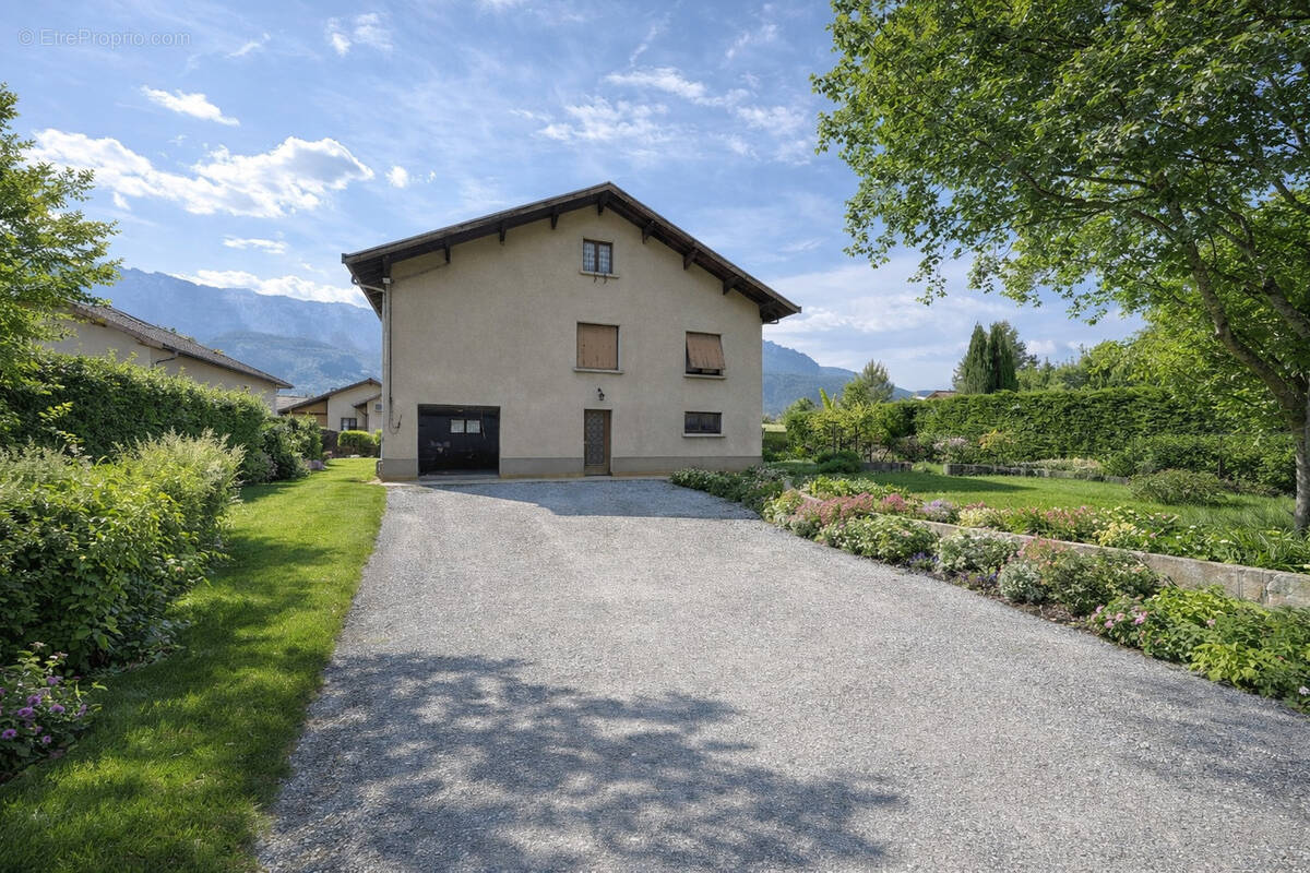 Maison à LE CHEYLAS