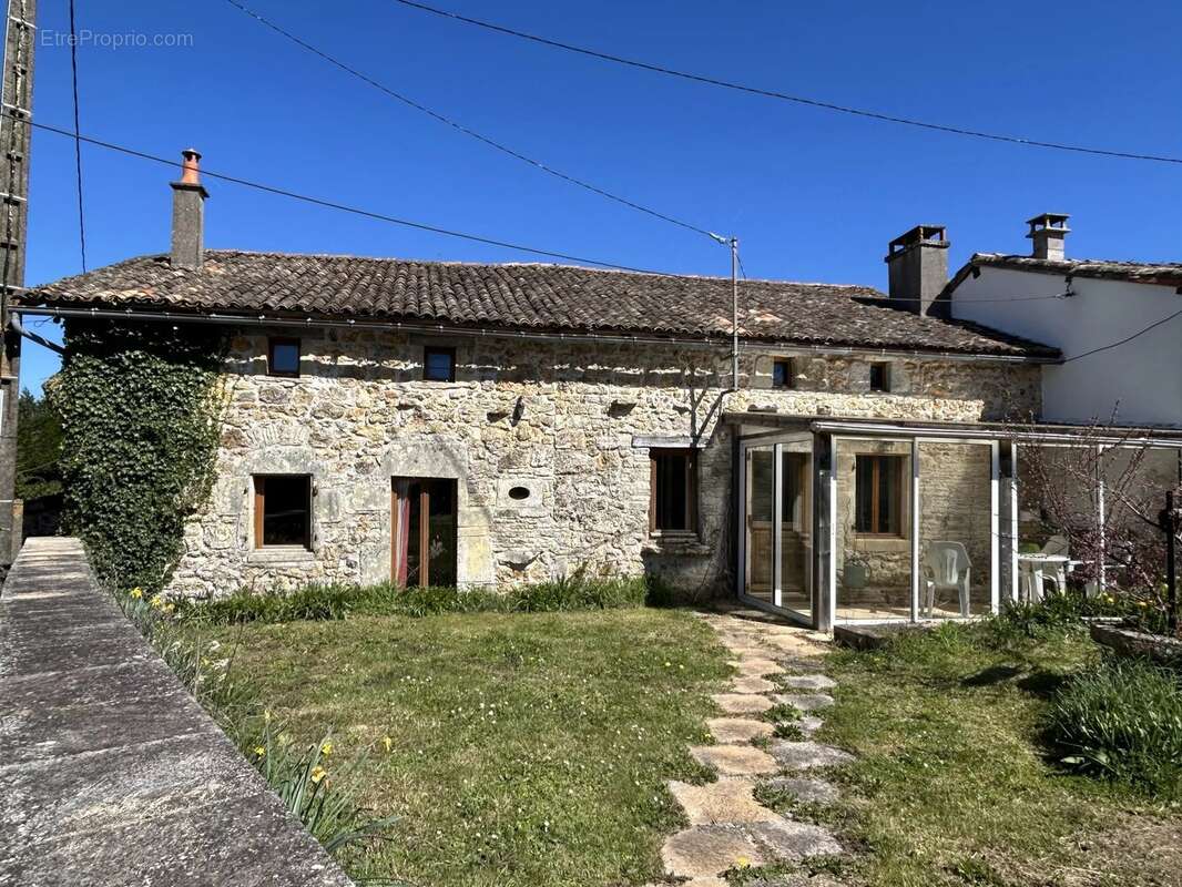 Maison à PERS