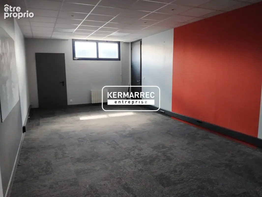Commerce 320 m² à vendre à Pace (35740) - photo 4