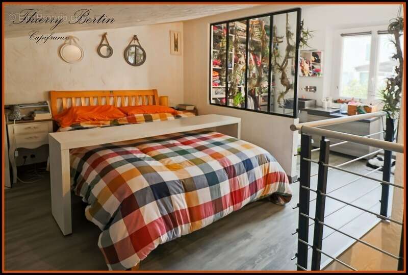 Appartement à LA COLLE-SUR-LOUP