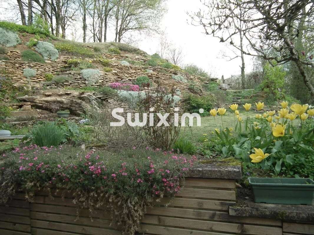 Maison à LONS-LE-SAUNIER