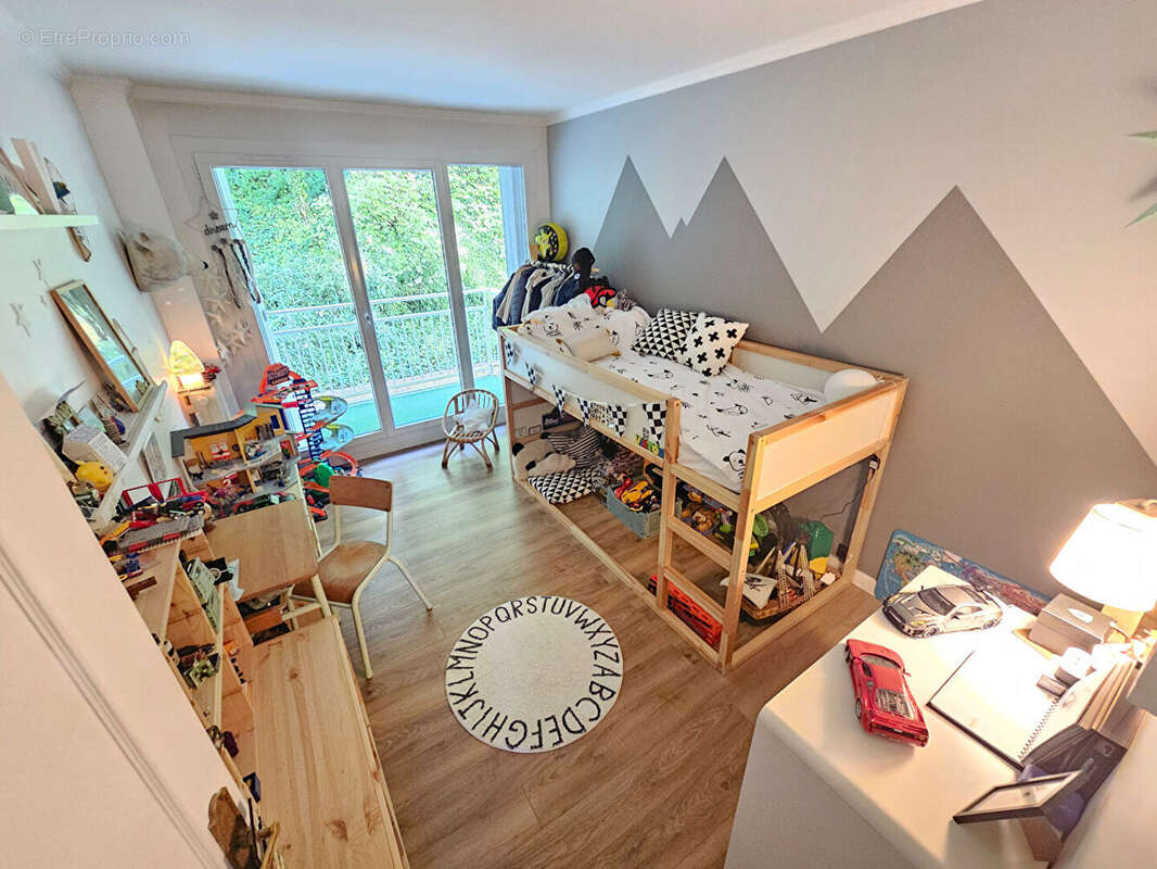 Appartement à BRY-SUR-MARNE