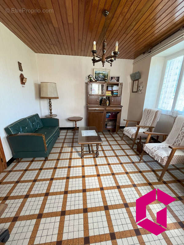 Maison à CHAMPETIERES