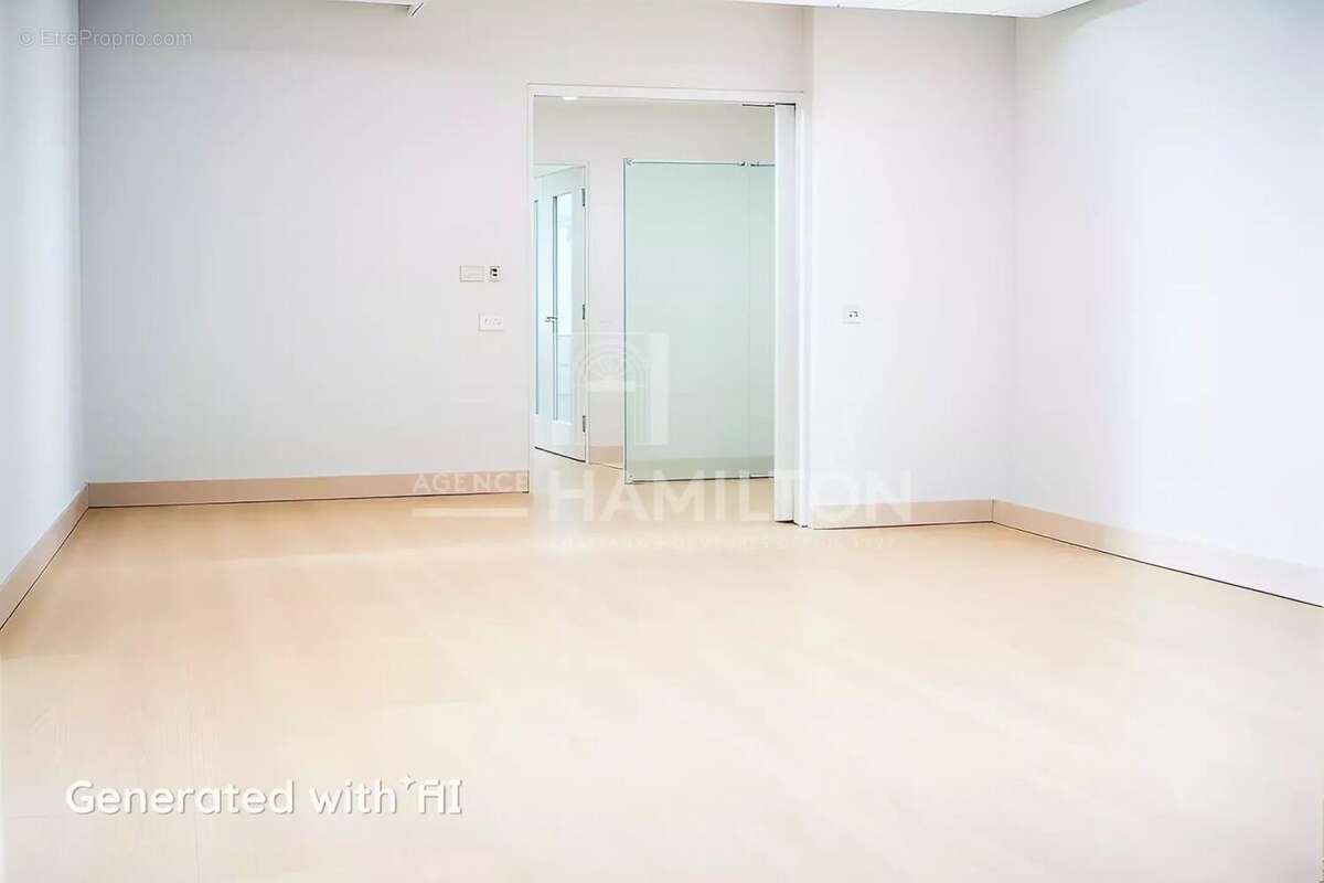 Local commercial - photo 4