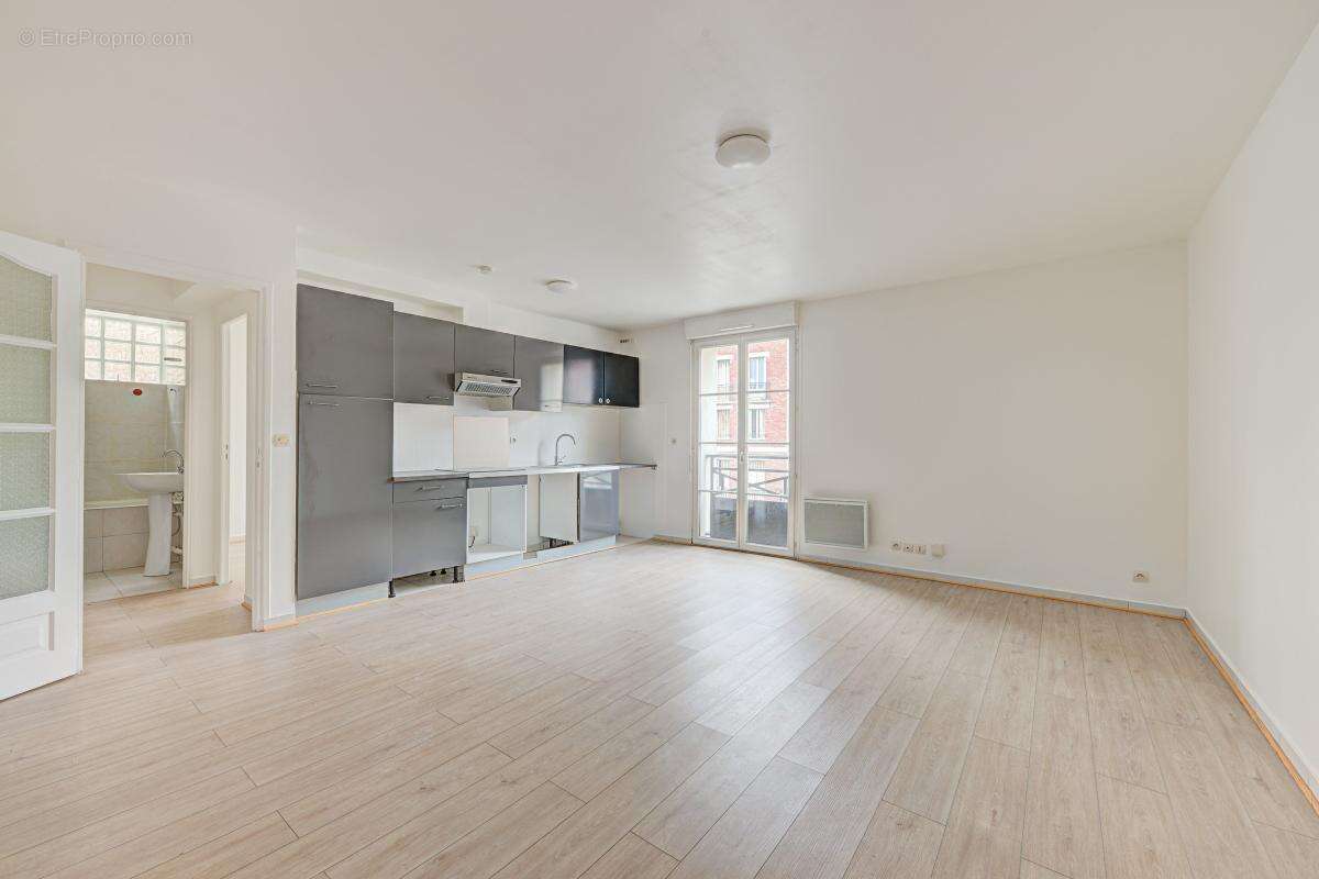 Appartement à VILLEMOMBLE