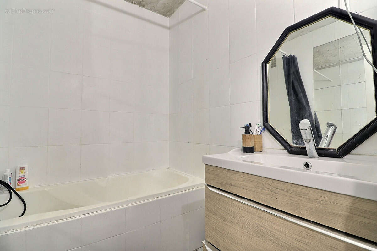 Appartement à MERY-SUR-OISE