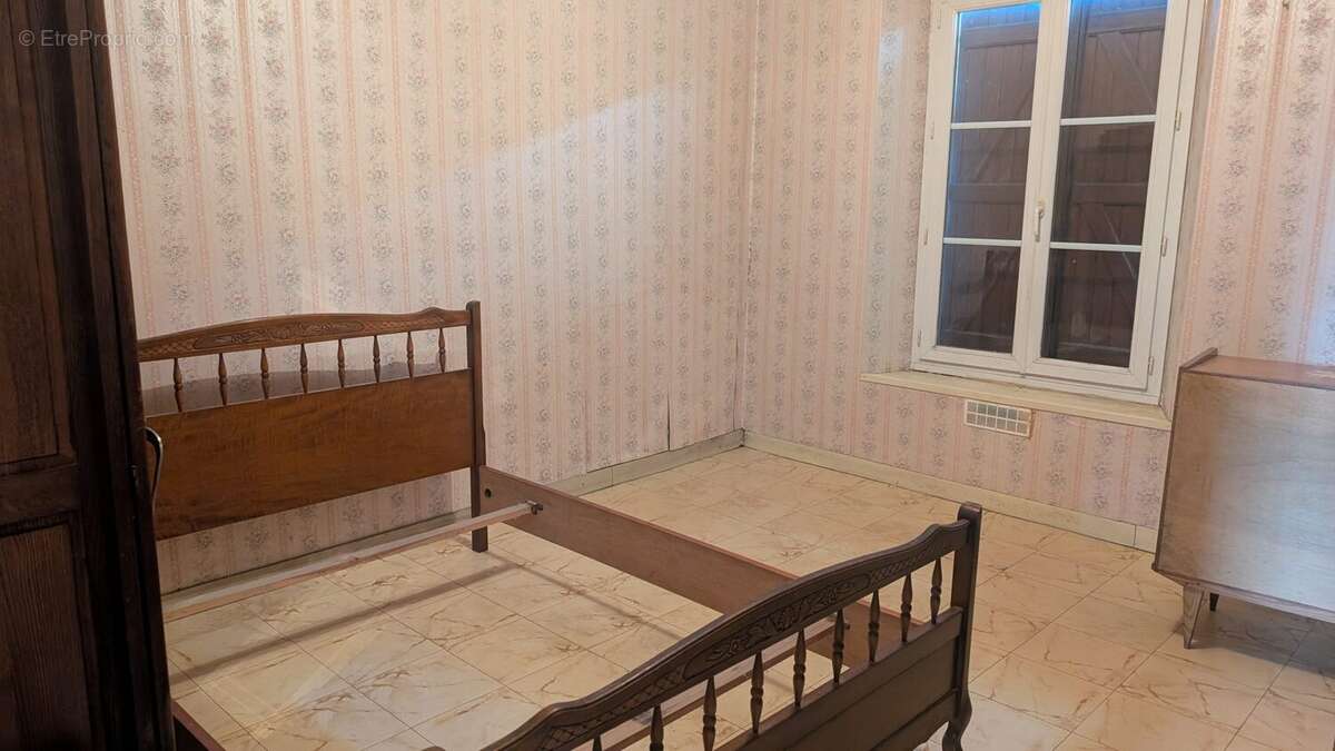 Maison à SAINT-MARTIN-DU-FOUILLOUX