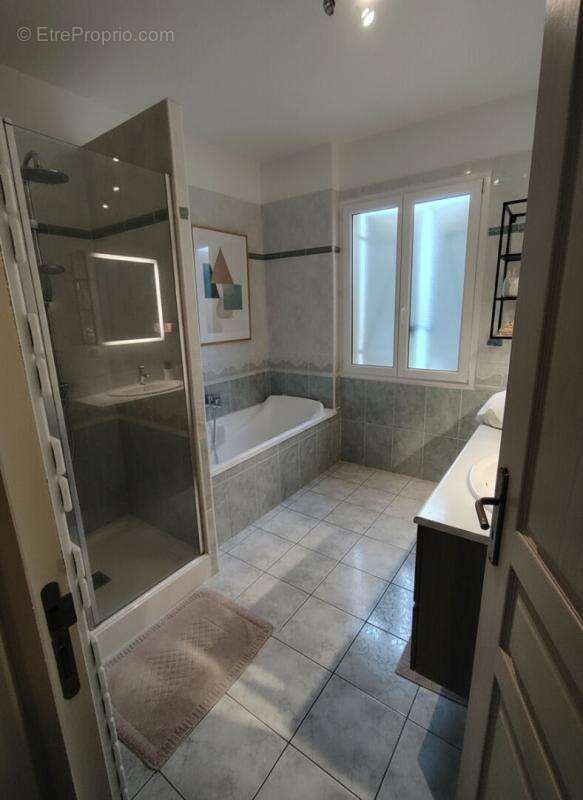 Nord Vendome, pavillon tout confort sur terrain 1,5 ha et dépendances - photo 8