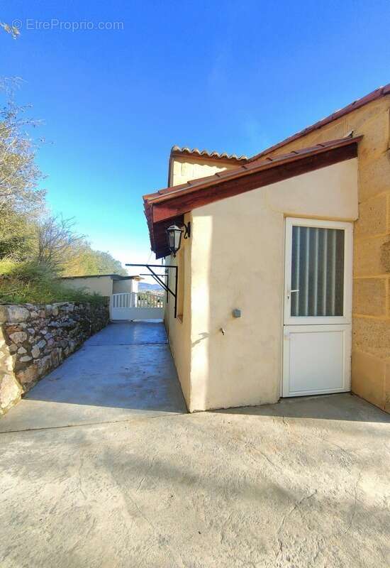 Villa plain pied avec piscine - photo 26