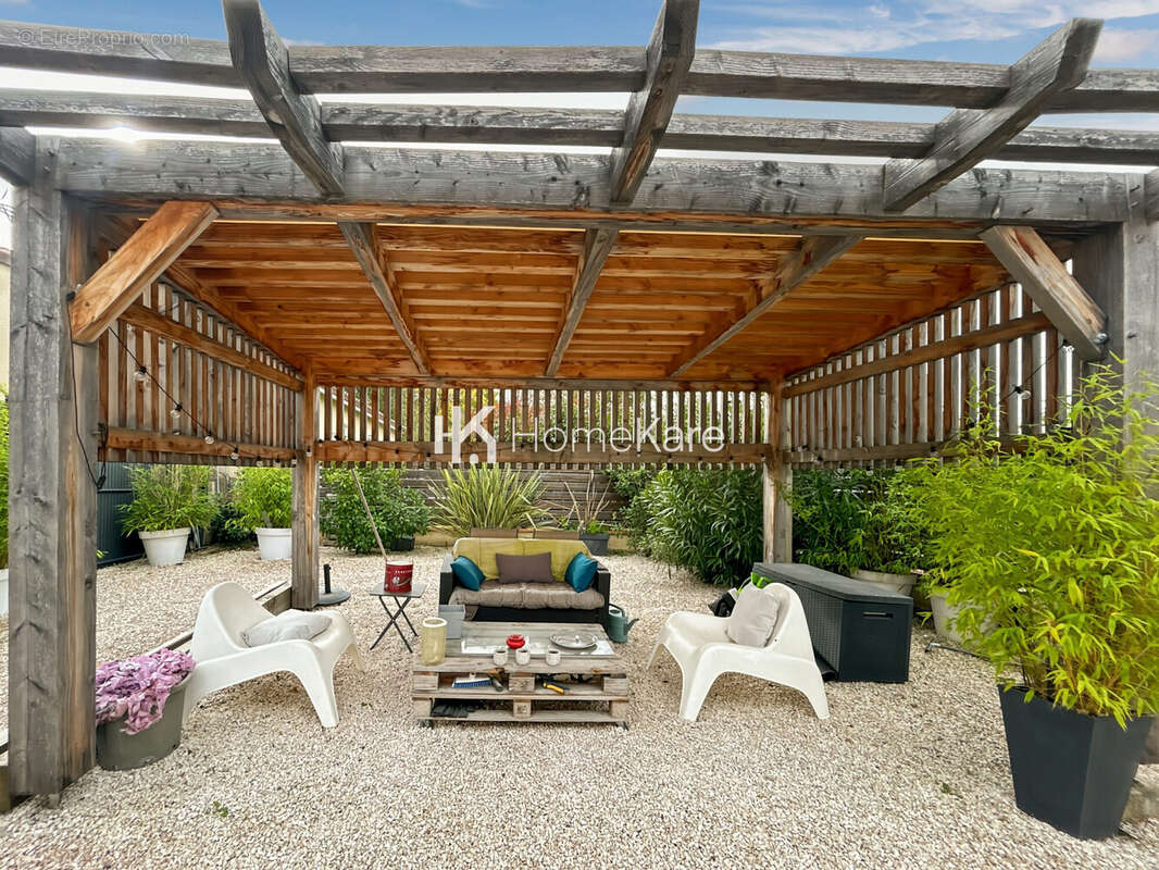 Maison à L&#039;ISLE-JOURDAIN