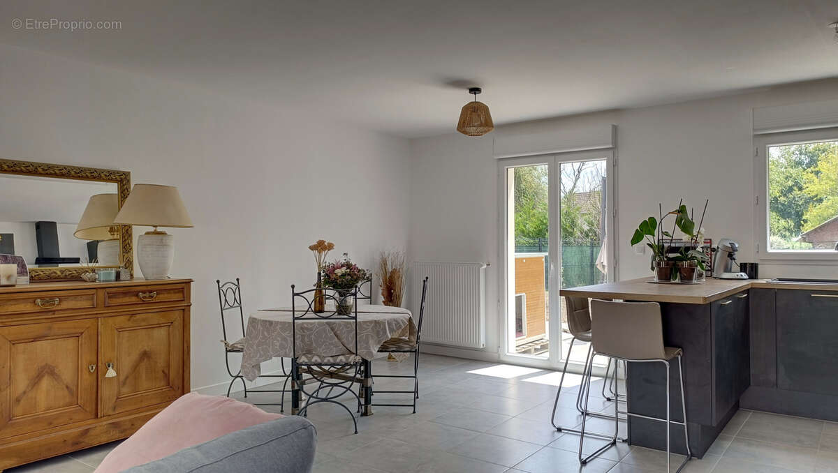 Maison à JOUY-LE-POTIER