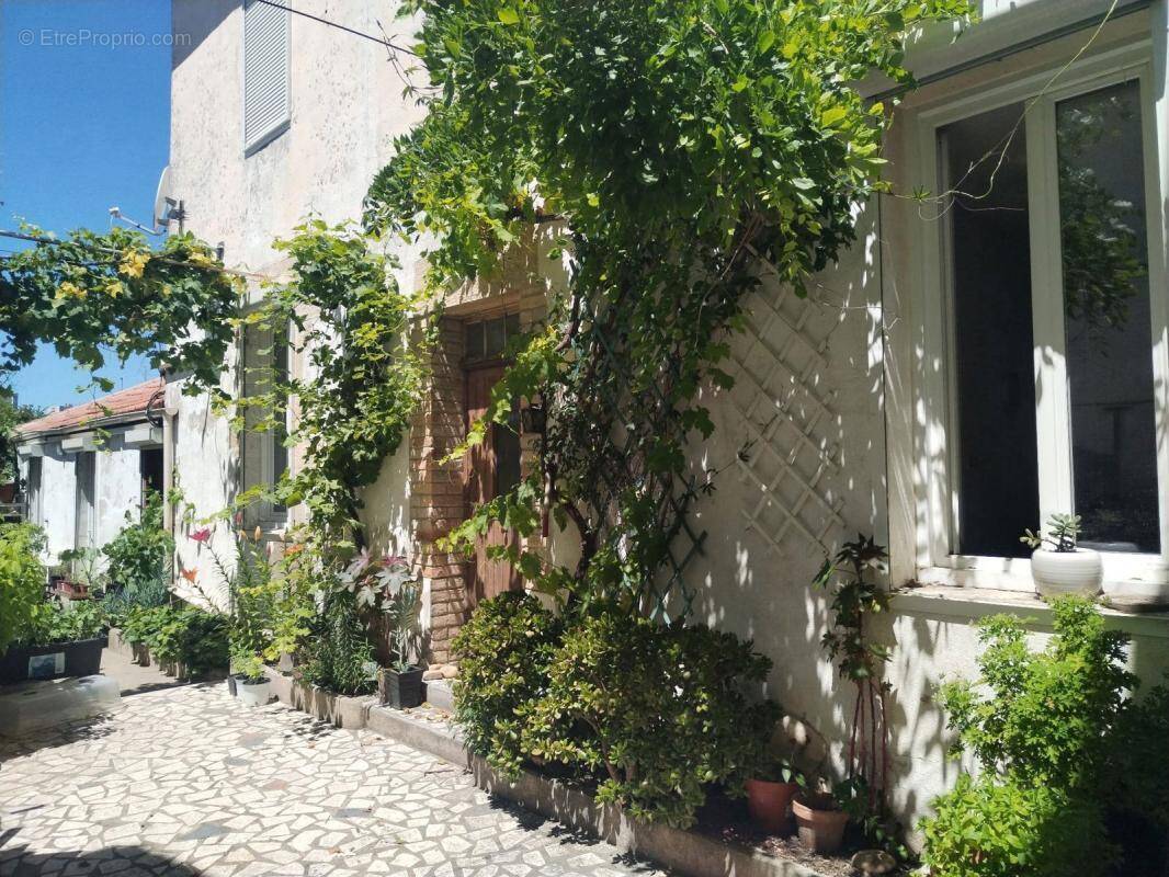 Maison à NIMES