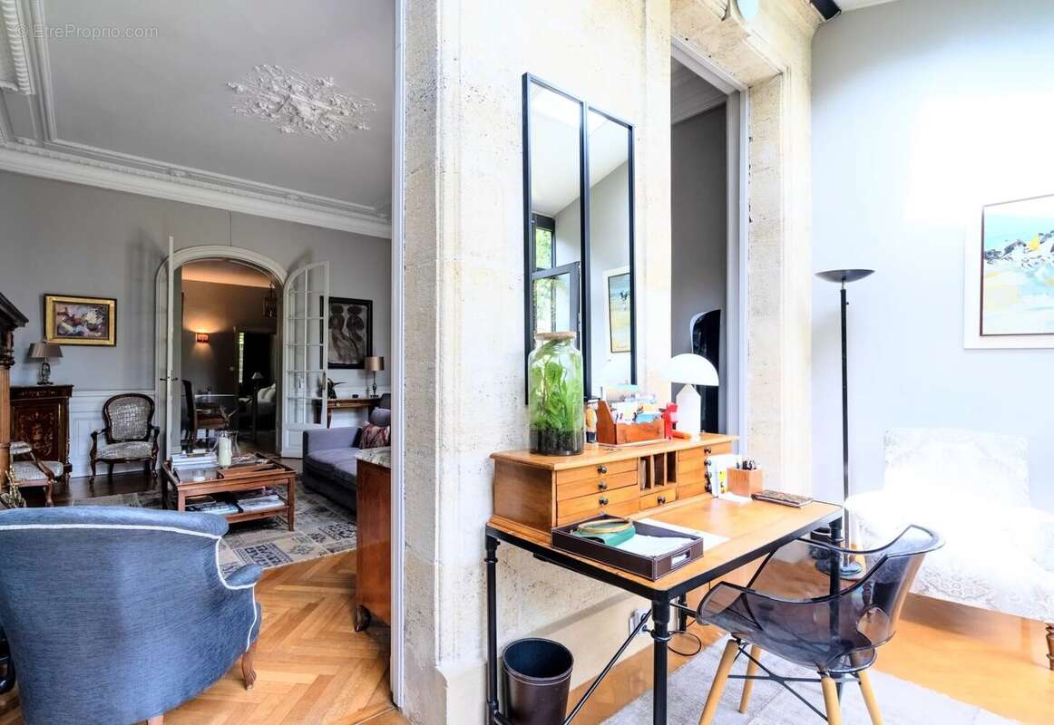Appartement à BORDEAUX