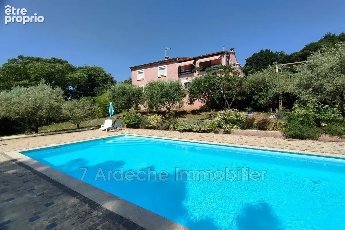 Photo Maison à Rosieres au prix de 399 000€