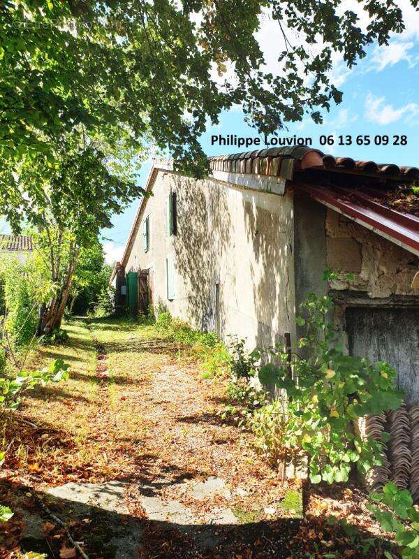 Maison à LEVIGNAC-DE-GUYENNE