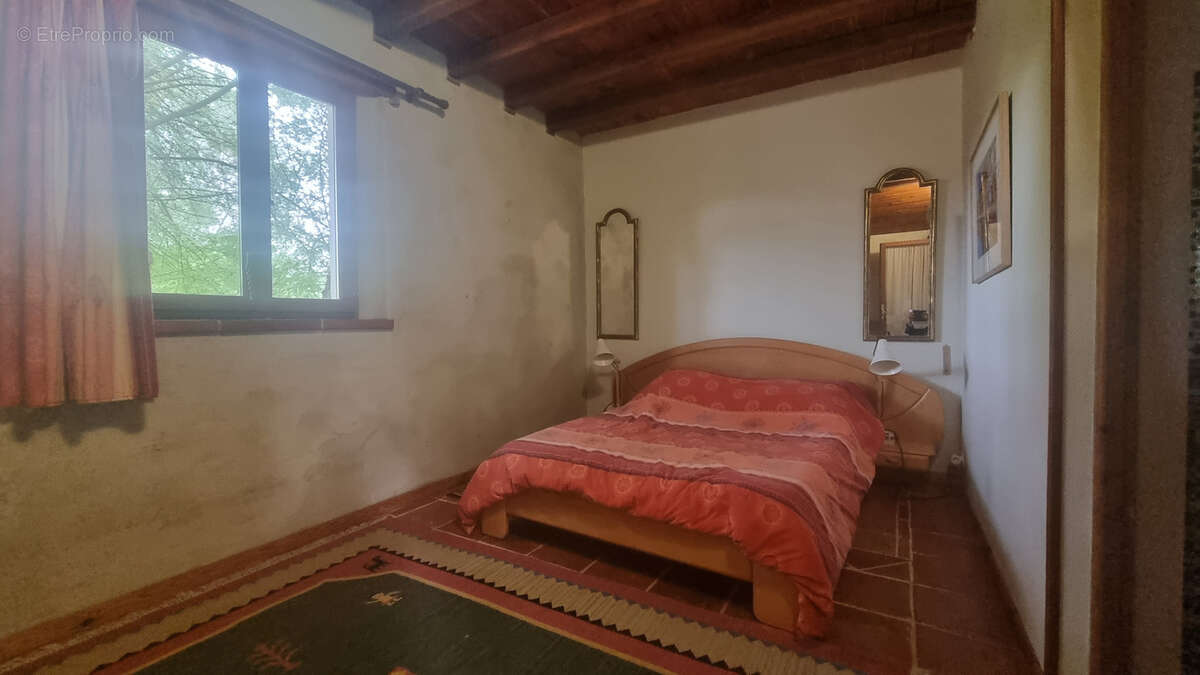 Maison à L&#039;ISLE-EN-DODON