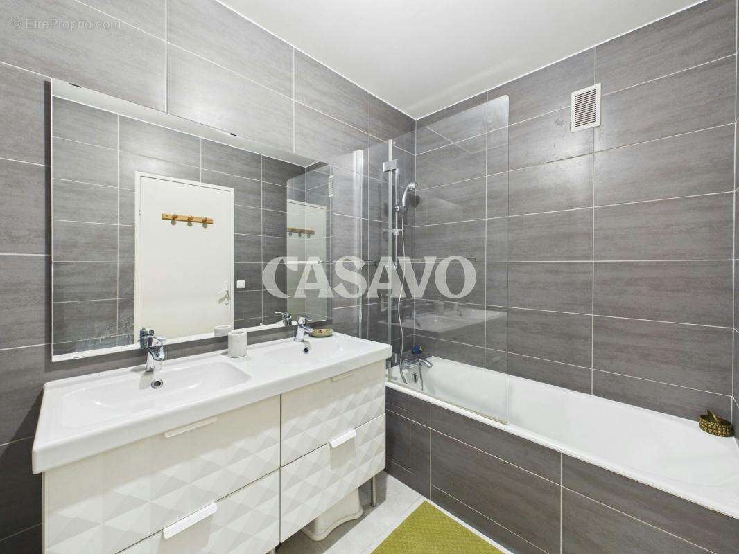Vente Appartement 5 pièces de 92m² - 92380 Garches - photo 11