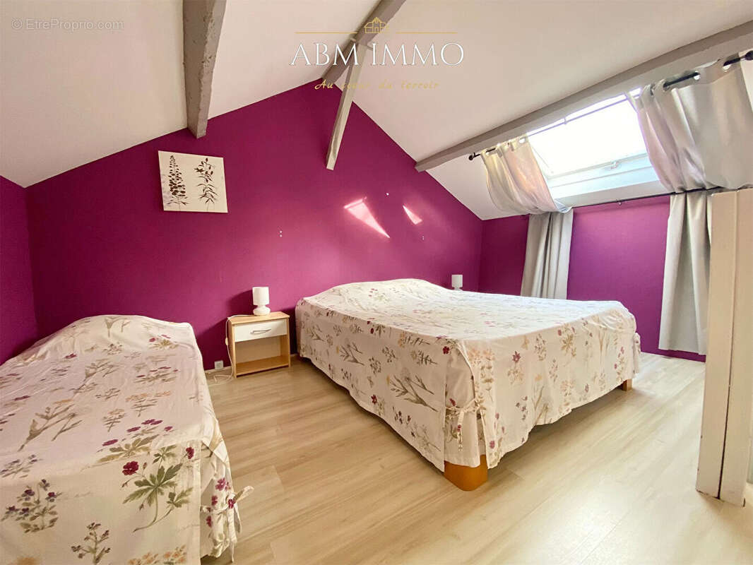 Maison à LA SAUVETAT-DU-DROPT