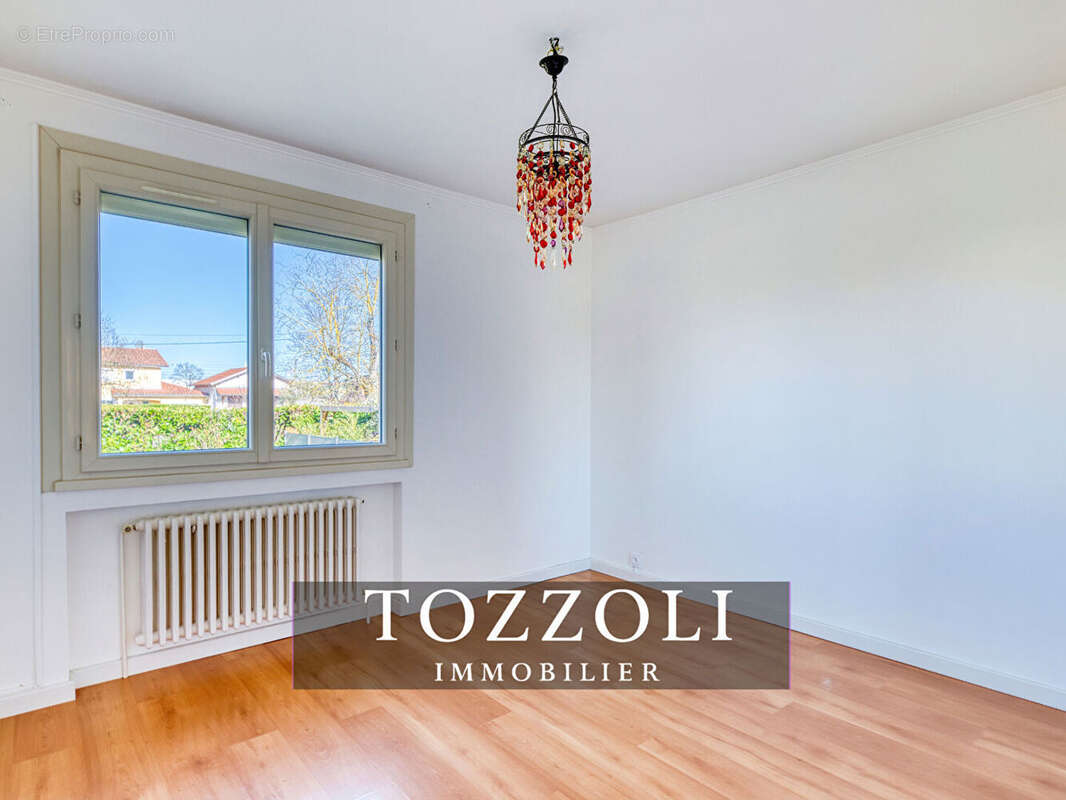 Maison à LA VERPILLIERE