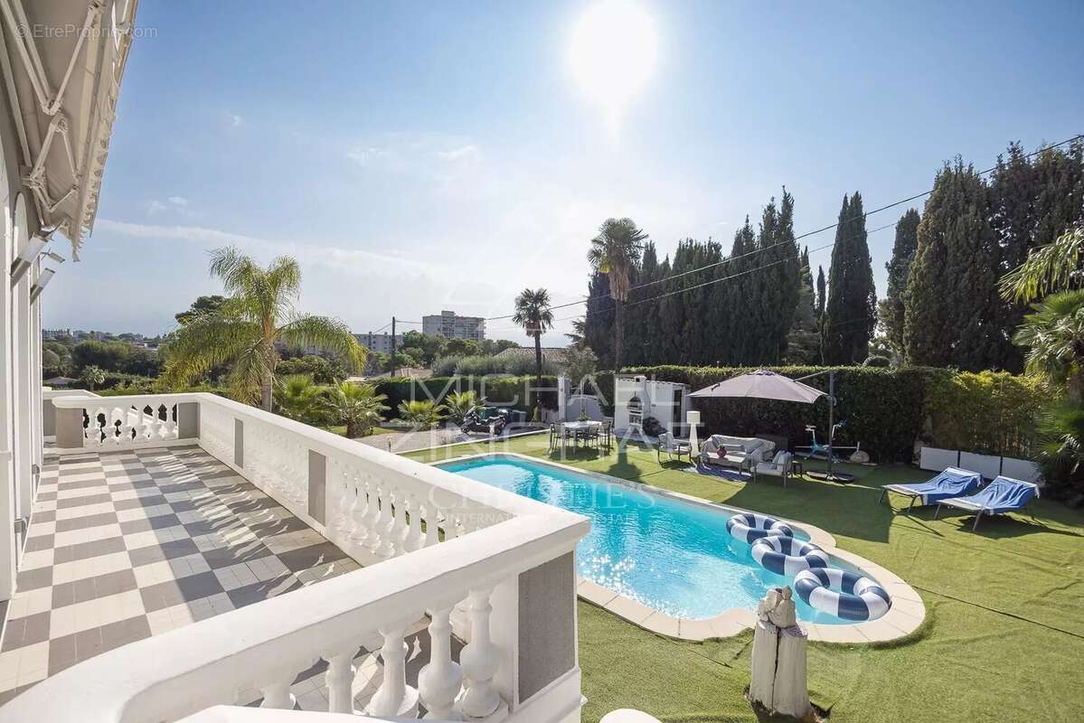 Maison à ANTIBES