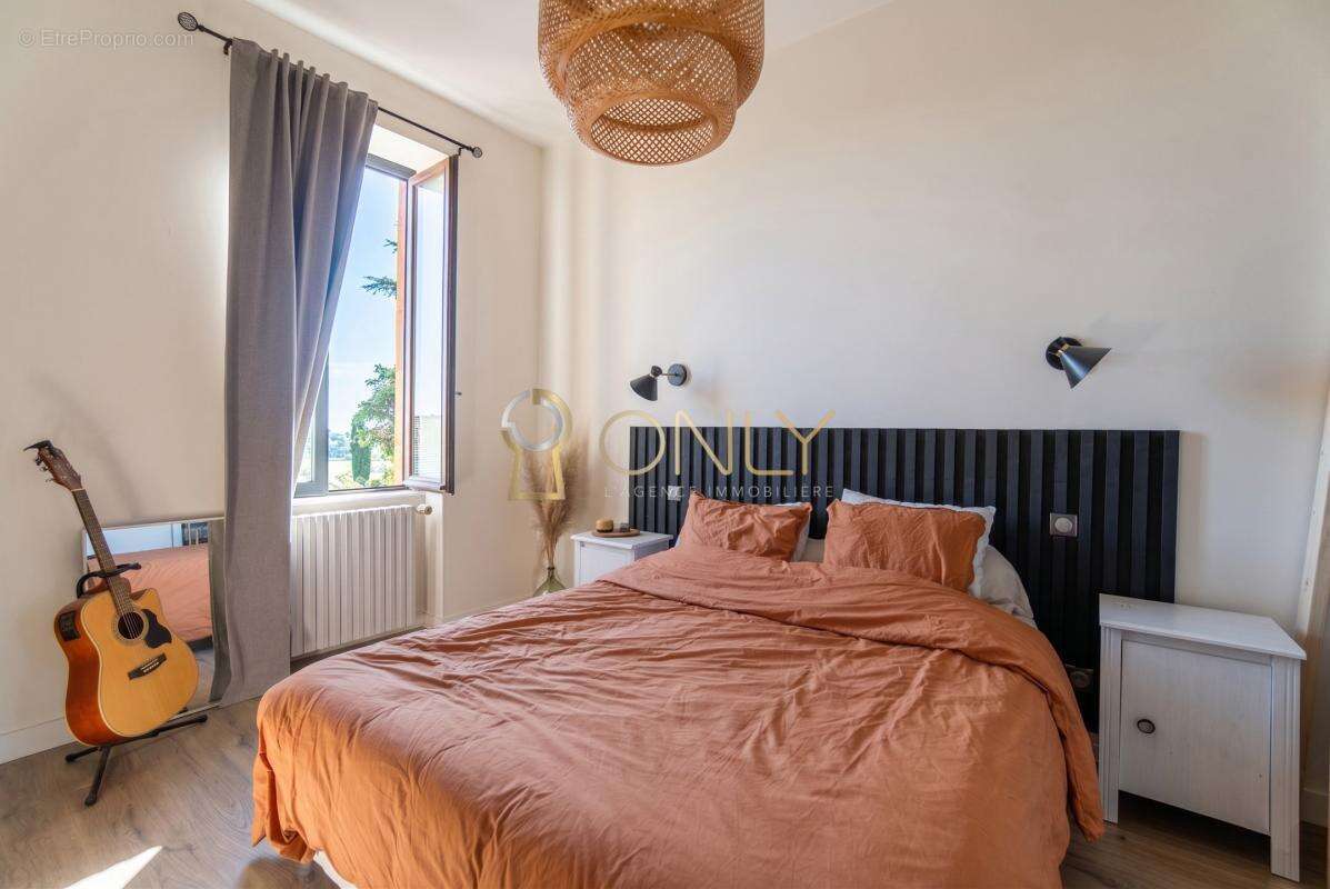 Maison à MORANCE