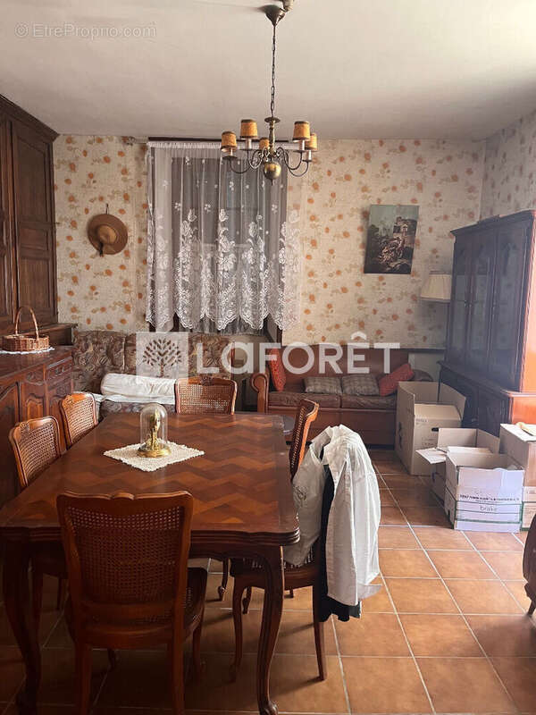 Maison à GOURDON